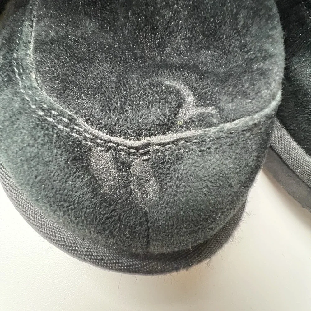 UGG Suburb Women's  Size 8 Black Knit Suede Sweater Winter Lined Boots